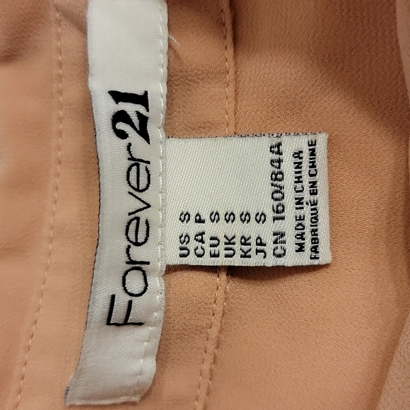 Forever 21 Blush Colored Button-up Sheer Blouse Size Small - Picture 6 of 11